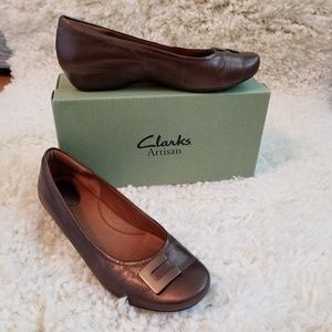 Clarks Artisan Concert Choir short wedge